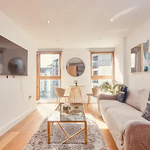 Dock Apt&free Secure Parking! Apartment